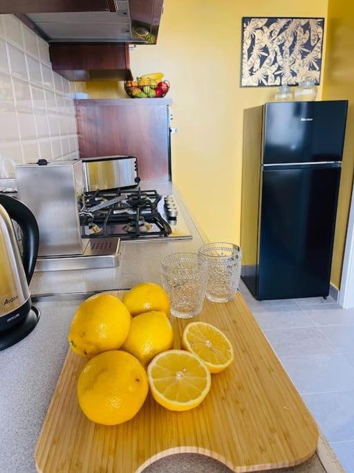 Cozy Apartment Gianicolense 3Bdr Roma Exterior foto
